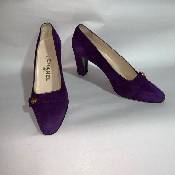CHANEL size 37 purple suede block heel PUMPS - Picture 12 of 14